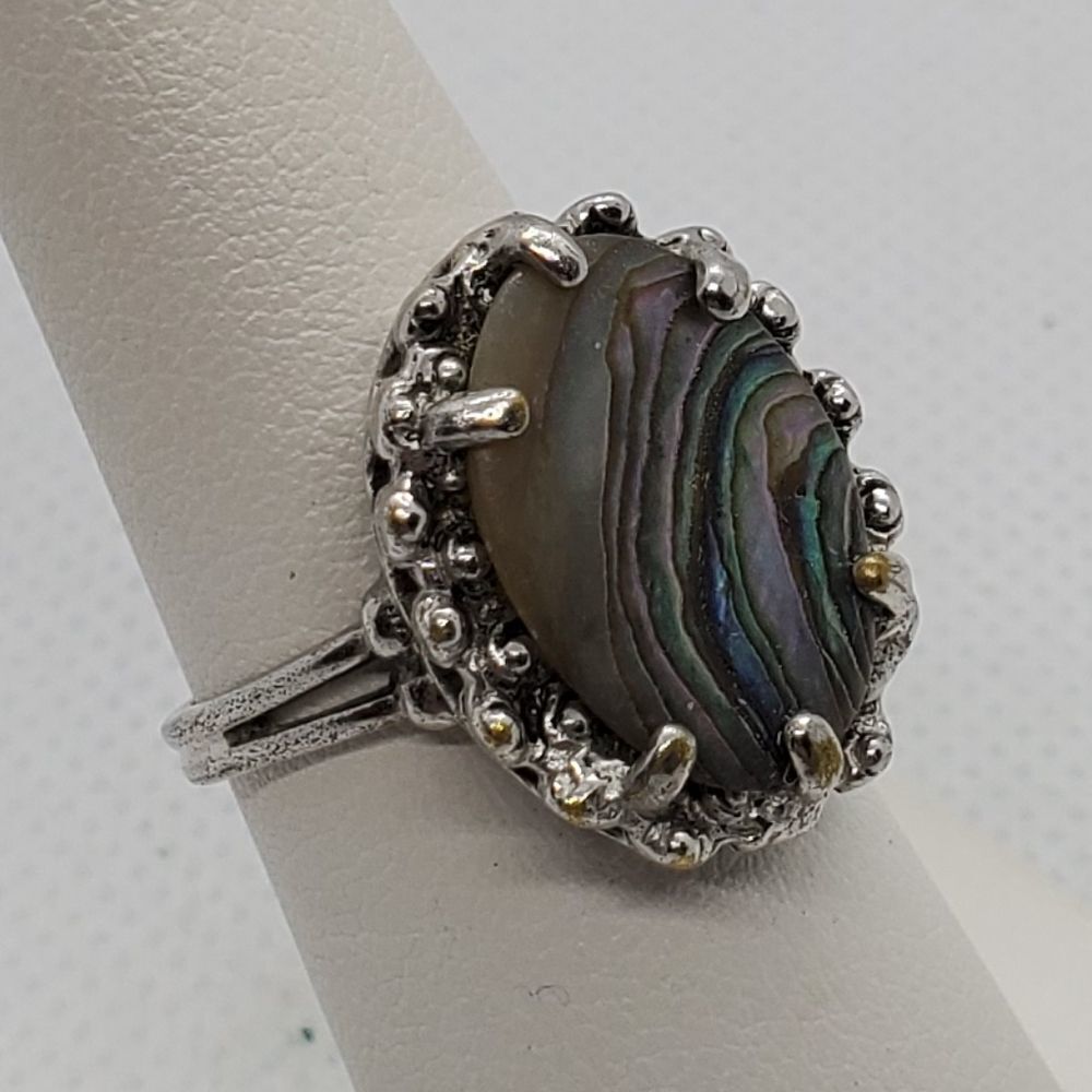 Vintage Abalone Shell Ring - Picture 2 of 7